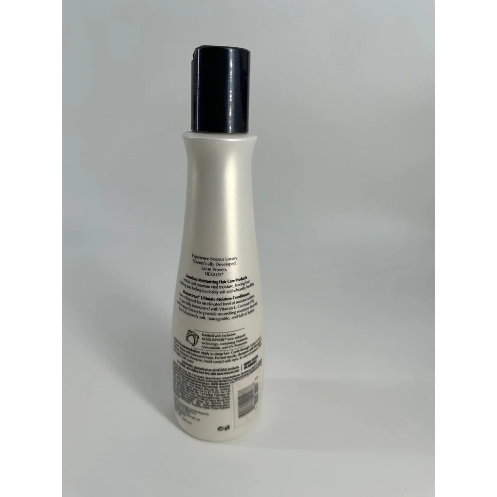 Nexxus Humectress Ultimate  moisture Conditioner 13.5 fl.oz original discontinue